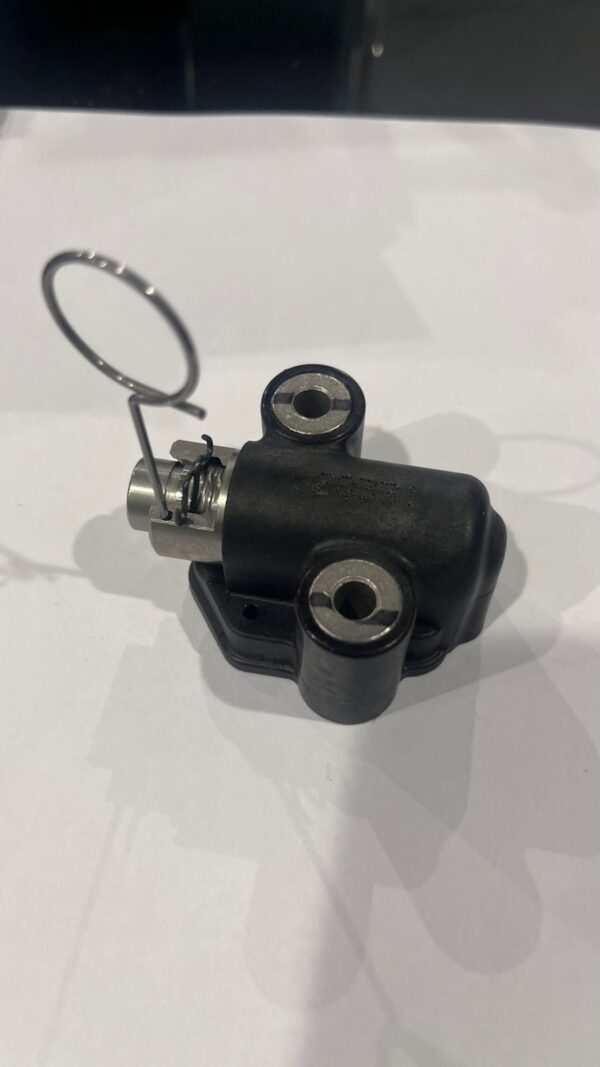 ⁦TENSIONER ASSY-CHAIN 130709BM0B⁩ - الصورة ⁦4⁩