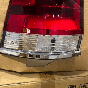8156160B70 COMBINATION LAMP ASSY-REAR,LH